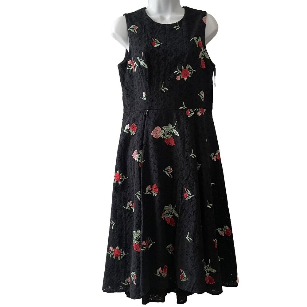 NEW CALVIN KLEIN Black With Embroidered Flowers Eyelet Lined Dress Size 6